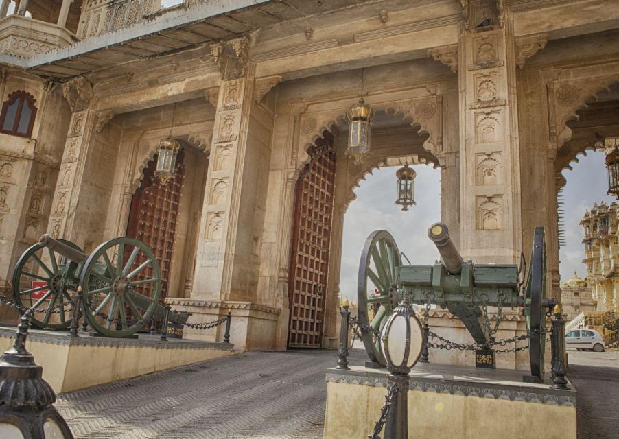 Pushkar Historic Ghats Walking Tour - Experience Highlights