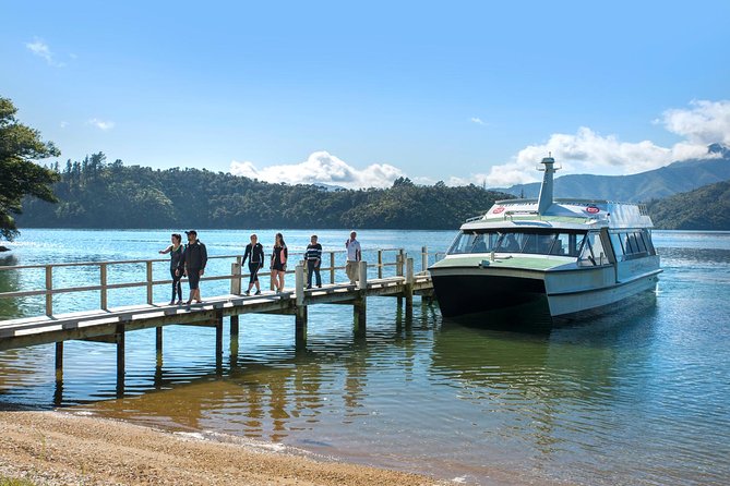 Queen Charlotte Sound Mail Boat Cruise - Onboard Amenities