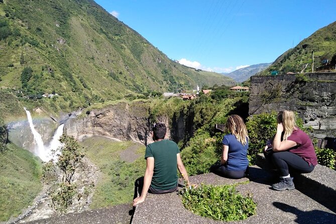 Quilotoa-Baños 2-Day Tour Including All Activities - Day One: Quilotoa Lake
