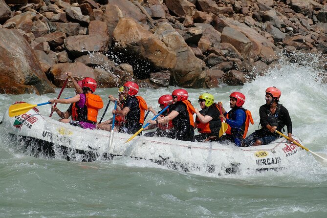 Rafting in Rishikesh- 16km - Meeting Point and Pickup Details