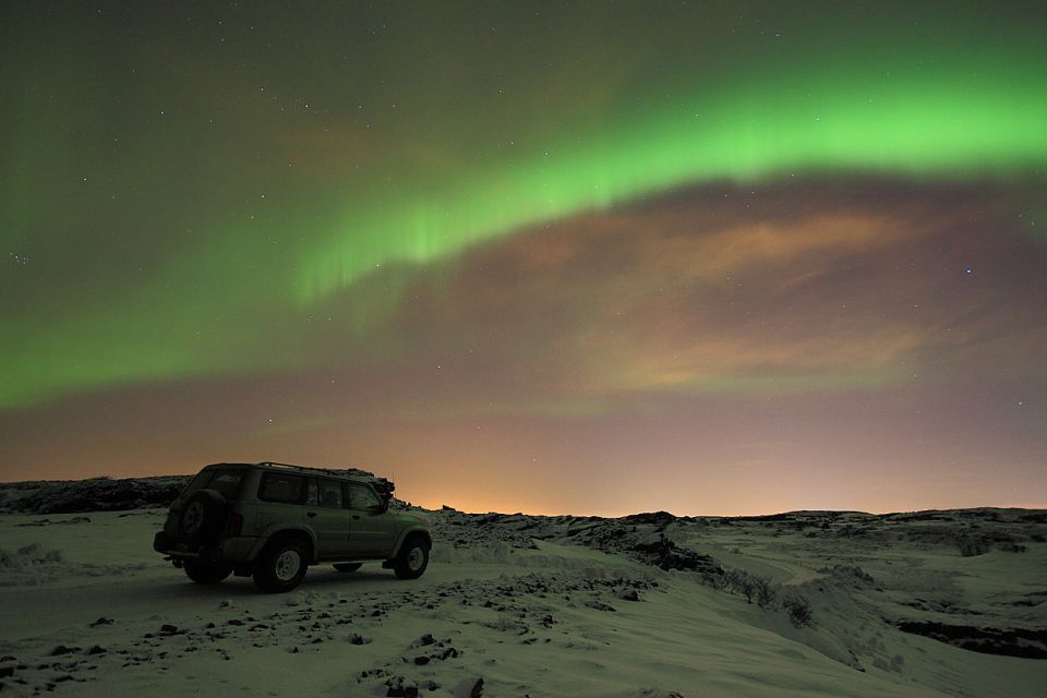 Reykjavik: Golden Circle & Northern Lights 4x4 Tour - Key Attractions