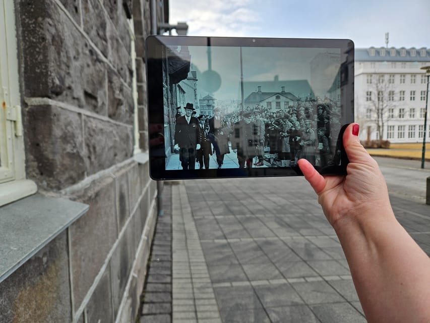 Reykjavik: WWII History Tour With a 1940S British Officer - Itinerary Highlights