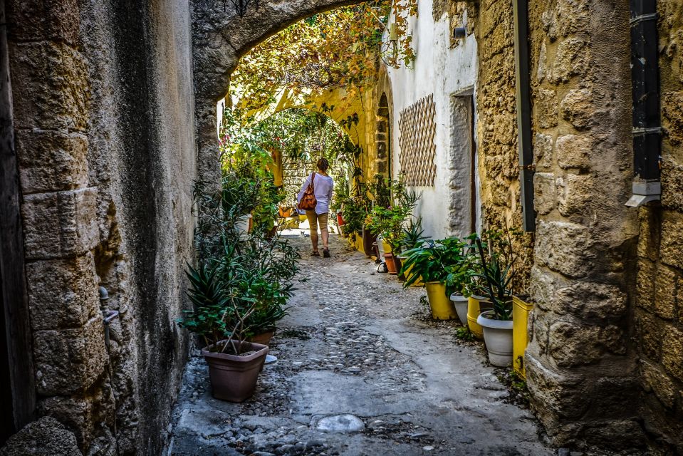 Rhodes: Private Day Trip to Lindos Village & Acropolis - Itinerary Highlights