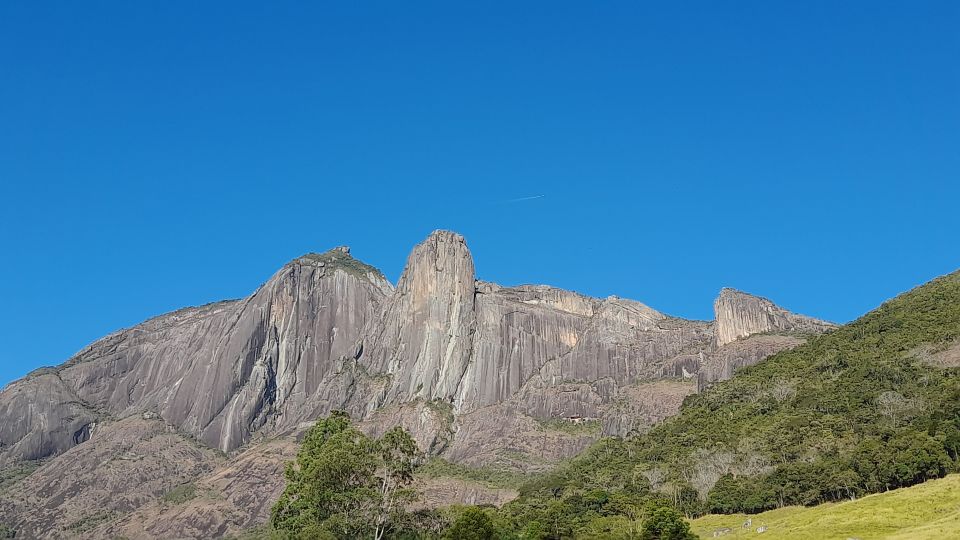 Rio: Three Peaks State Park Guided Hike With Transfer - Itinerary Details