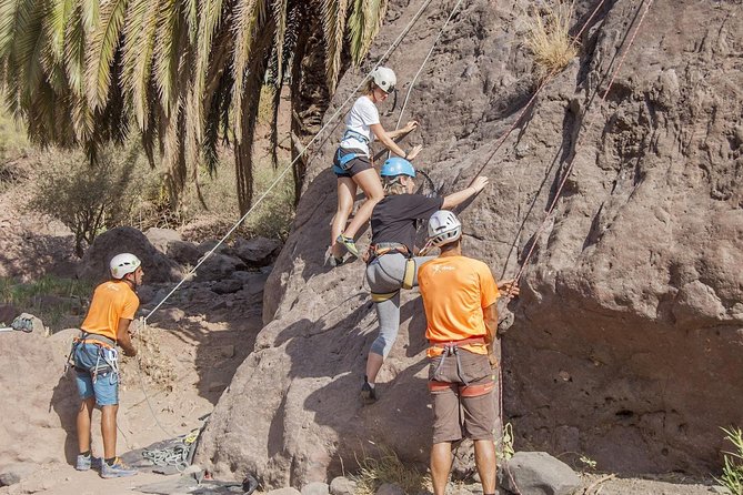 Rock Climbing From Beginners to Experts - Small Groups - Climbing Techniques for Intermediate Climbers