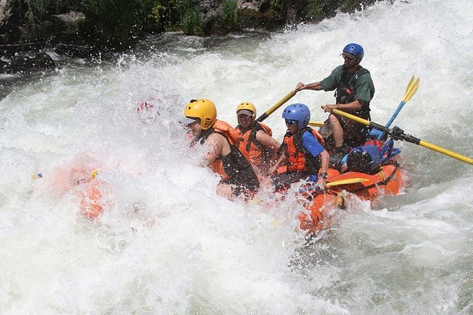 Rogue River Whitewater Rafting- Mid Day - Safety and Instruction Details