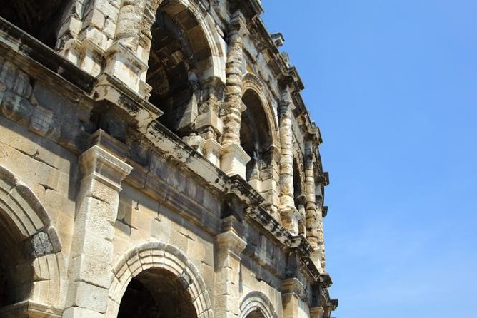 Roman Sites and Historical Places Small-Group Day Trip From Avignon - Exploring Uzès