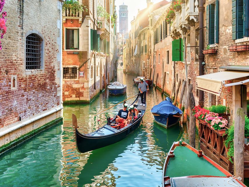 Romantic Escape: Private Gondola Sojourn - Starting Location and Route