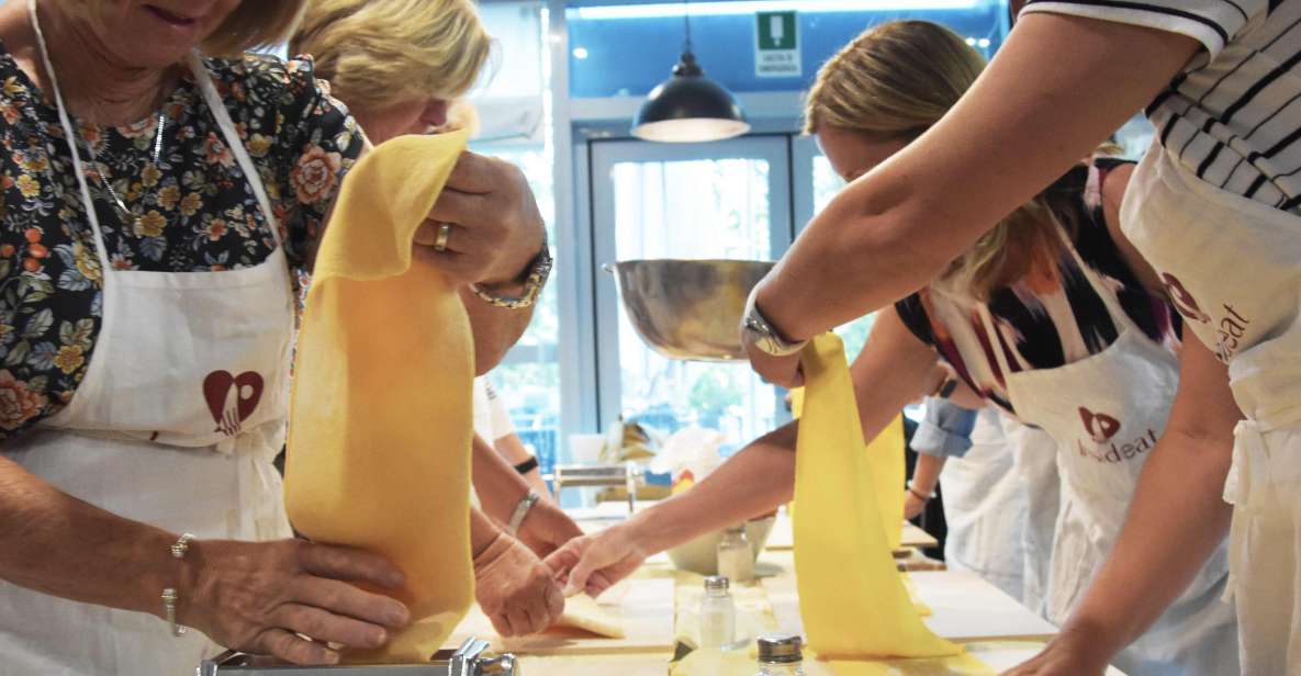 Rome: 1 Hour Pasta Making Class - Pricing and Booking Details