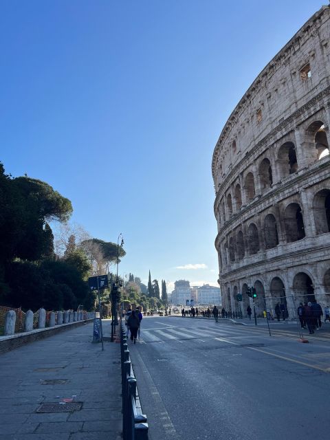 Rome: Colosseum Private Tour With Entry Experience - Highlights