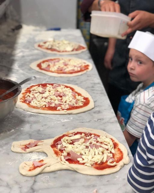 Rome: Pizza & Tiramisu Making Class - Pizza Preparation Techniques