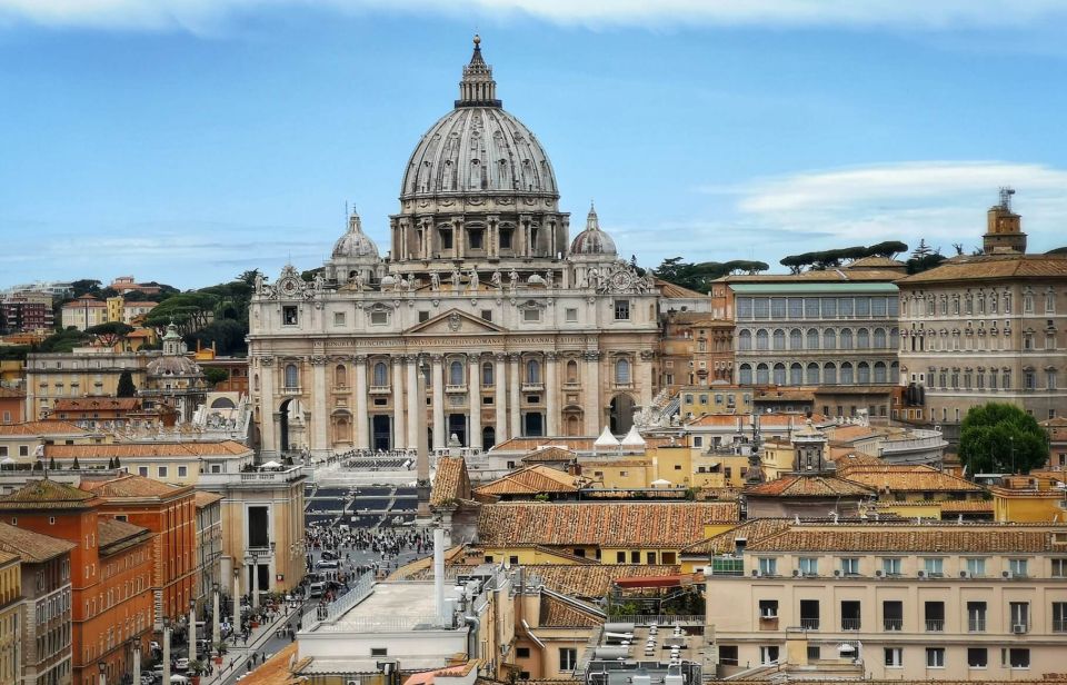 Rome: Private Walking Tour of Castel SantAngelo - Exploring Greek, Roman, and Egyptian Art