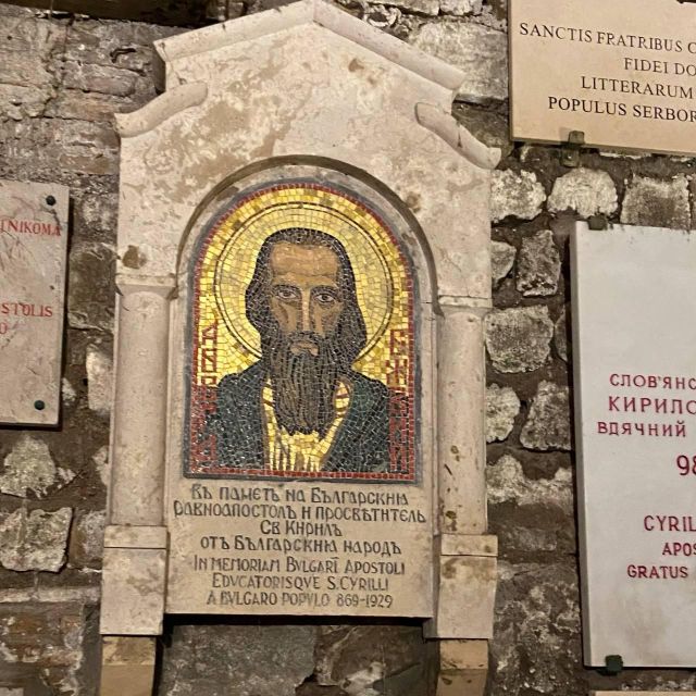 Rome: Saint Clement Basilic, Saint Cyril Tomb. Private Tour - Historical Significance of the Basilica