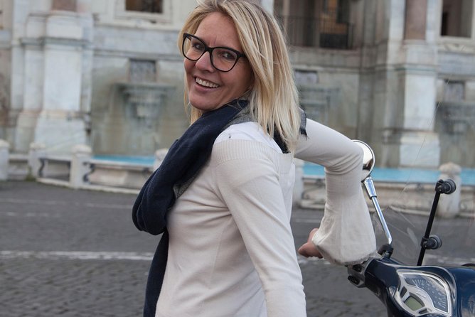 Romes Highlights by Vespa Scooter Private Tour - Iconic Landmarks Explored