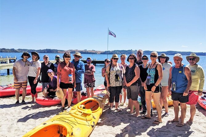 Rotorua: Daytime Scenic Lake Rotoiti Kayak Tour - Scenic Highlights