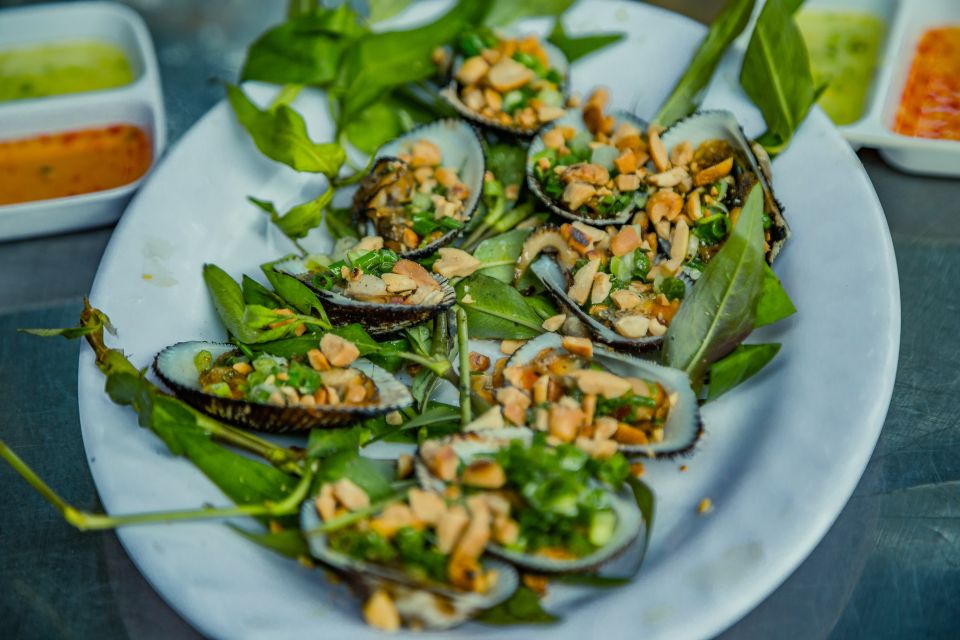 Saigon: Street Food Tasting & Sightseeing Tour by Motorbike - Experience Highlights