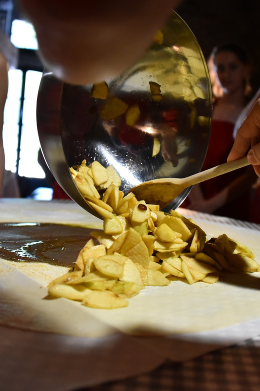 Salzburg: Dinner Cooking Class and Music - Pricing and Reservation Details