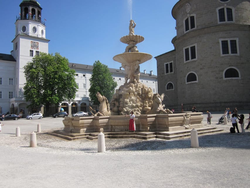 Salzburg: Sound of Music Sightseeing Walk With Audio Guide - Audio Guide Features