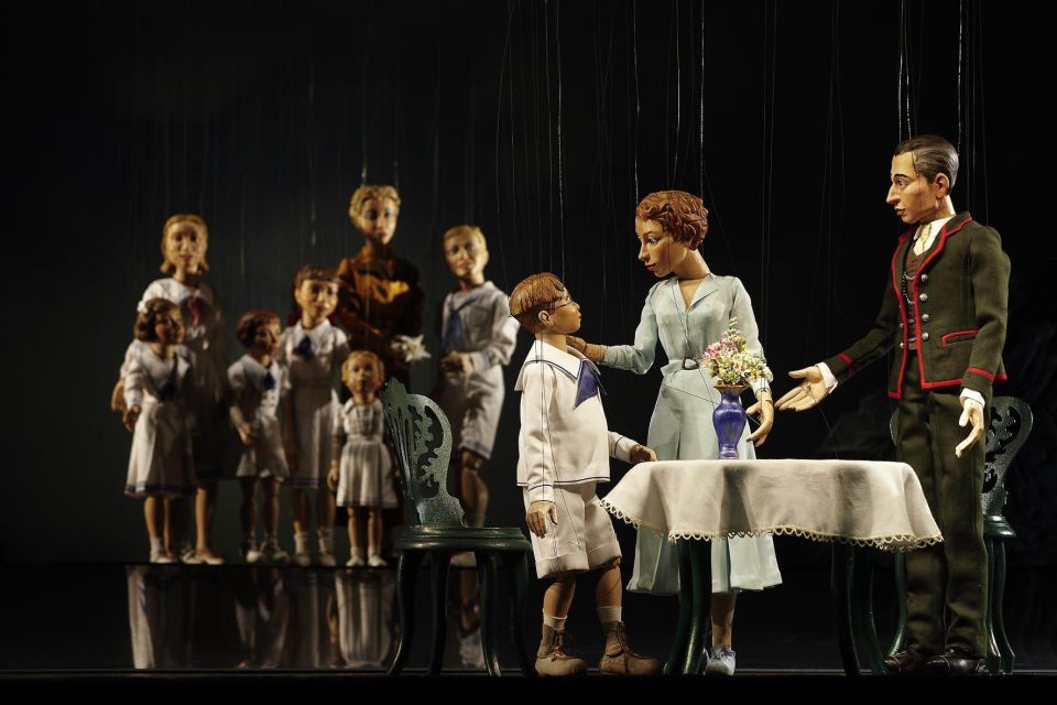 Salzburg: The Sound of Music at Marionette Theater Ticket - Venue History