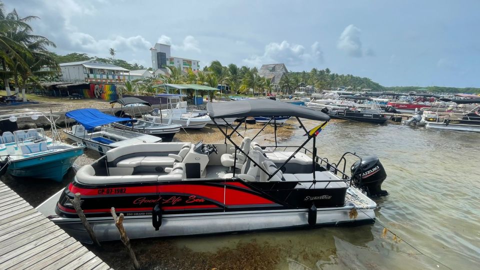 San Andrés: Island Pontoon Boat Tour - Highlights and Activities