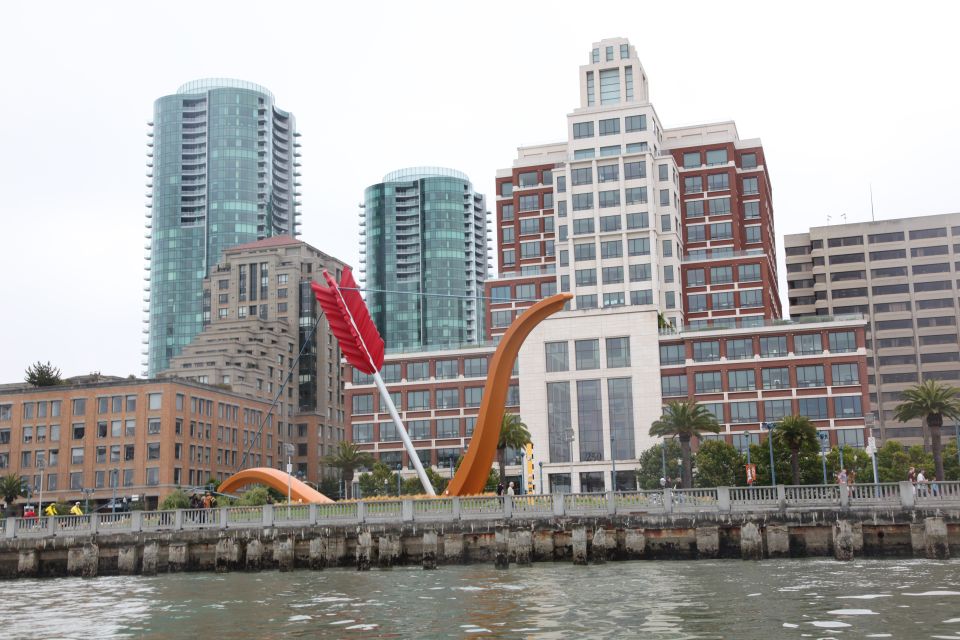 San Francisco: Embarcadero Self-Guided Audio Smartphone Tour - Discovering the Ferry Buildings History