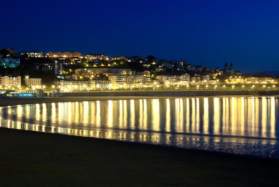 San Sebastian - Old Town Private Walking Tour - Tour Experience