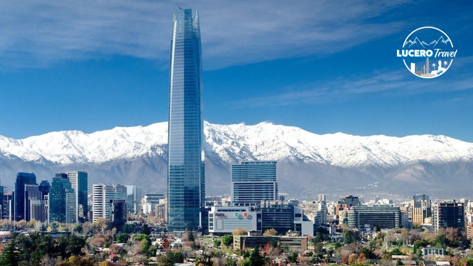 Santiago: City Highlights Walking Tour - Itinerary and Key Stops