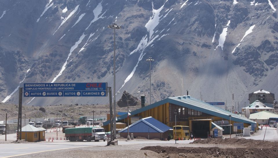 Santiago: Private Scenic Transfer to Mendoza. - Booking Your Scenic Transfer