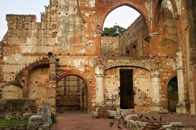 Santo Domingo Guided: Eco-Friendly Adventure on Electric Scooters - Whats Included in the Tour