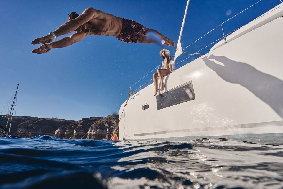 Santorini: Caldera Catamaran Cruise With Meal & Drinks - Experience and Itinerary