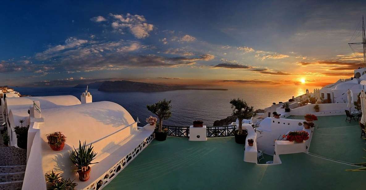 Santorini: Oia Cultural Highlights Sunset Walking Tour - Key Itinerary Highlights