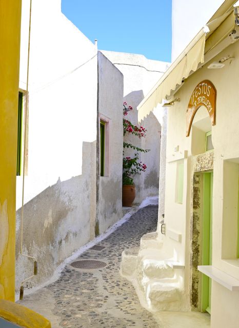 Santorini: Pyrgos and Megalochori Villages With Wine Tasting - Discovering Megalochori Village