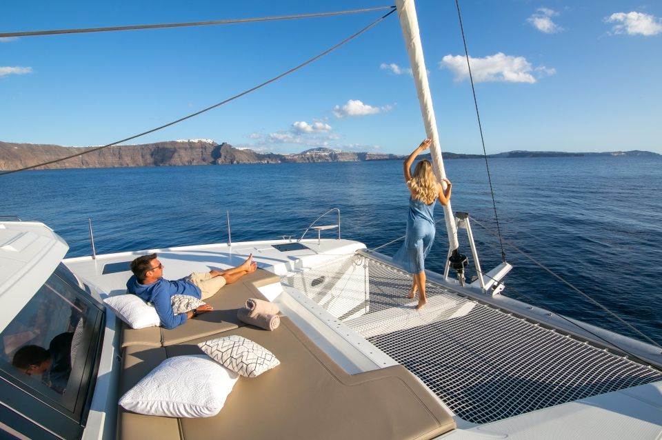 Santorini:Private Catamaran Tour With BBQ & Unlimited Drinks - Itinerary and Experience
