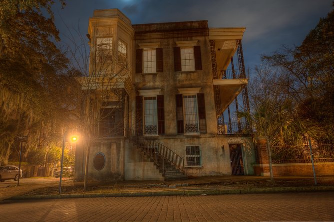 Savannahs Ghost City Dead of Night Walking Night Tour - Notable Tour Highlights