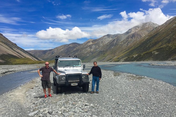 Scenic 4WD Tour Lake Tekapo Backcountry - In-Depth Guide on High-Country Farming
