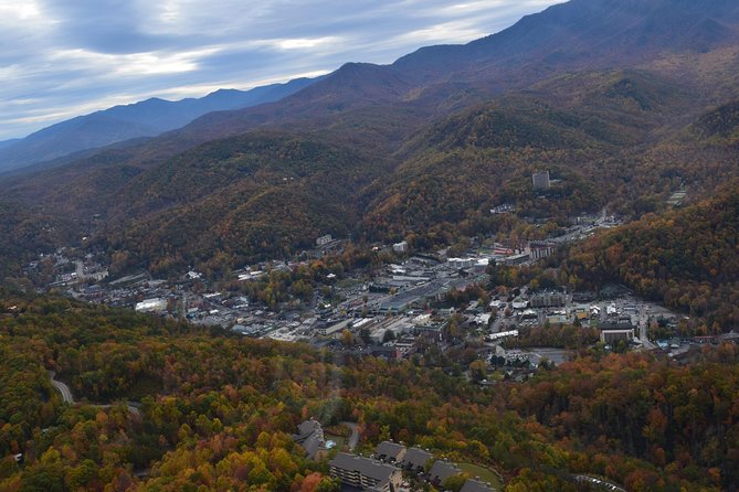 Scenic Helicopter Tour of Wears Valley, Tennessee - Aerial Views and Landmarks