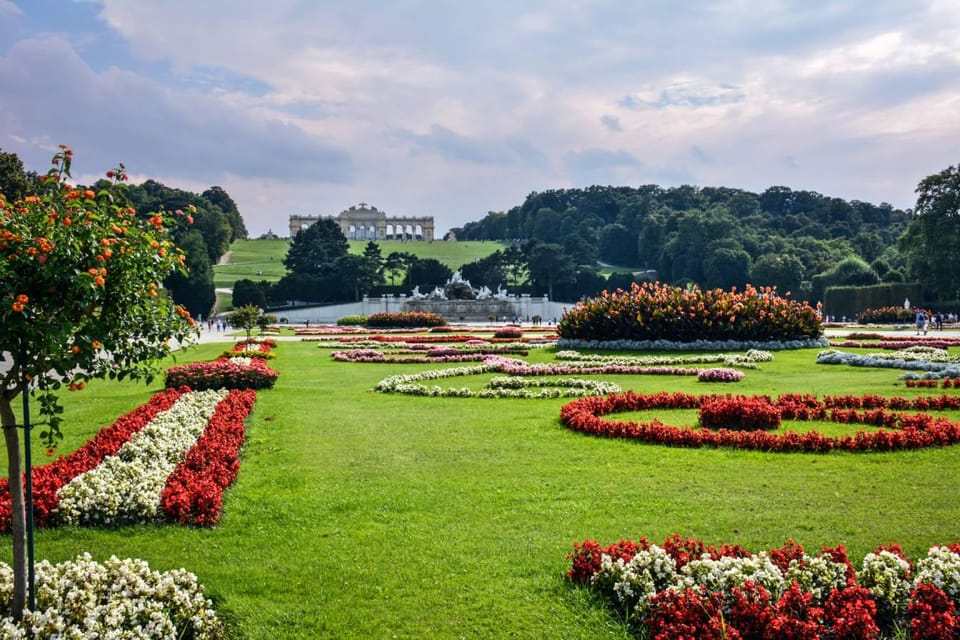 Schonbrunn Palace & Garden Tour With Hotel Pick up in Vienna - Inclusions