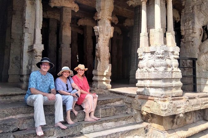 Sculptures, Art & Architecture of Ancient Lepakshi & Nandi Hills - Iconic Sculptures of Lepakshi