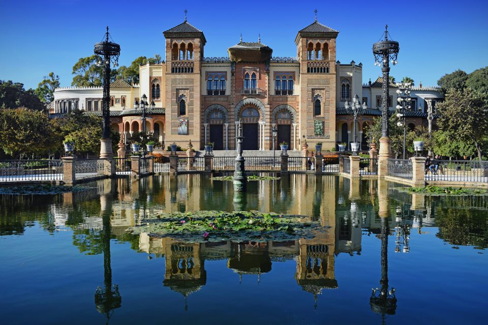 Seville: 4-Hour Private Palaces Guided Walking Tour - Highlights of the Tour