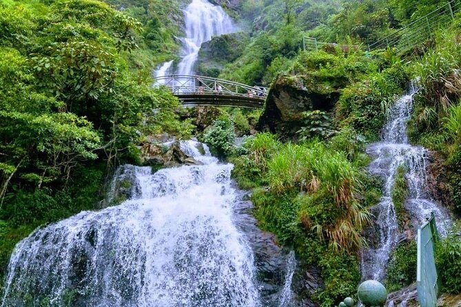 Silver and Love Waterfall, Lonely Tree Private Tour By Car - Pricing and Group Size