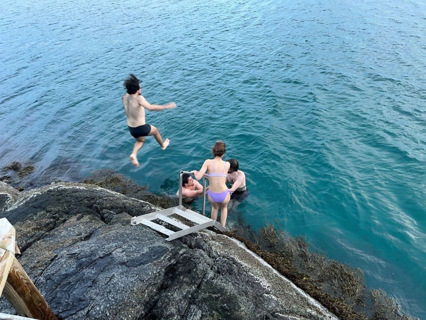 Skarsvåg: Arctic Sauna & Ice Bathing in the Barents Sea - Ice Bathing in the Barents Sea