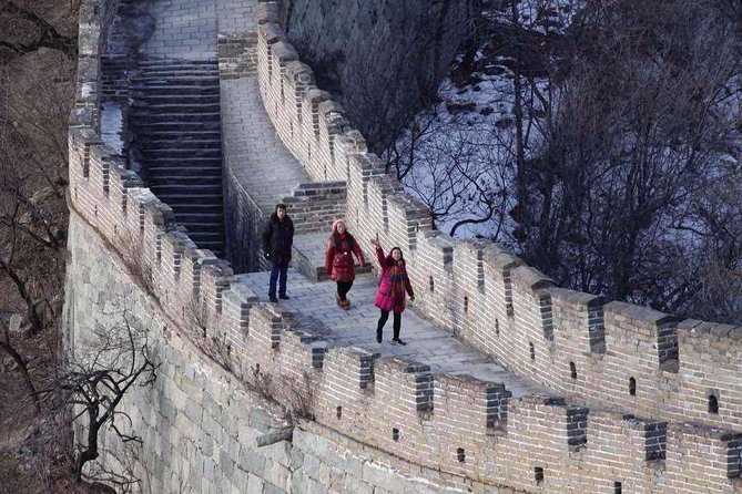 Small Group Mutianyu Great Wall and Ming Tombs Tour With Cable Car and Lunch - Inclusions and Amenities