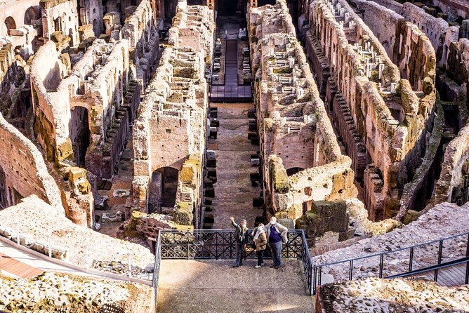 Small Group Tour: Colosseum & Roman Forum With Arena Floor Access - Exploring the Roman Forum