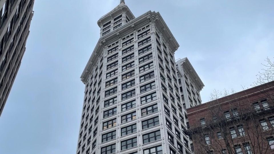 Smith Tower: The Views, The History, and the Cocktails - Ticket and Reservation Details