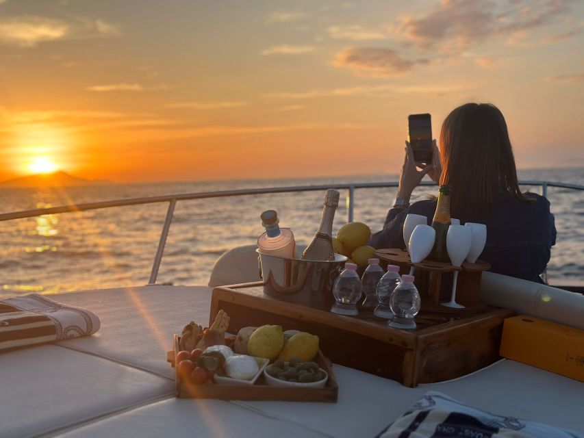 Sorrento: Aperitif by Boat, an Unforgettable Sunset! - Included Amenities and Activities