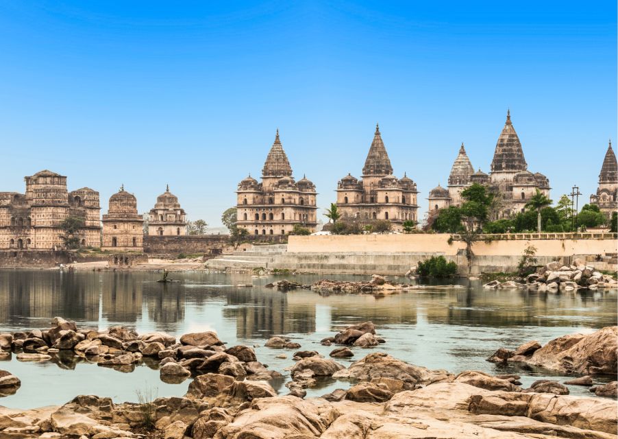 Spiritual Trails of Orchha (Guided Temples Walking Tour) - Itinerary Details