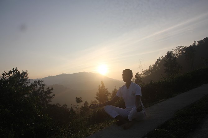 Sri Lankan Yoga for Your Body and Mind With Our Sri Lankan Yoga Trainers. - Personalized Yoga Sessions