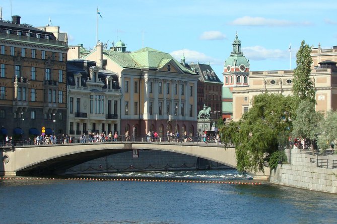 Stockholm Old Town and the Vasa Museum, a Small Group Walking Tour. - Exploring the Old Town