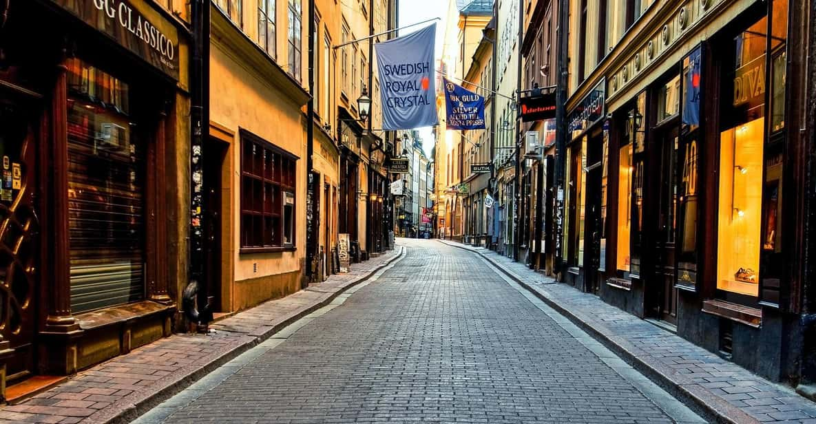 Stockholm - Old Town Private Walking Tour - Key Highlights and Attractions