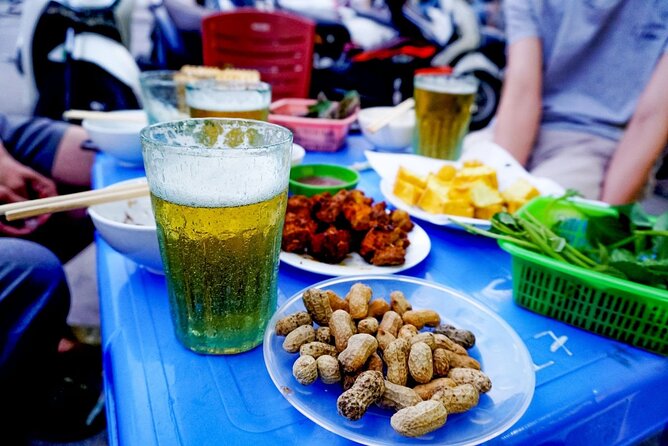 Street Food by Walking Tour for 3 Hours in Hanoi, Vietnam - Food Experiences